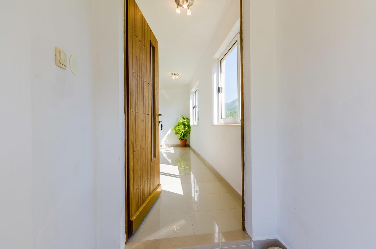 Apartment & Rooms Mazdin Banići المظهر الخارجي الصورة