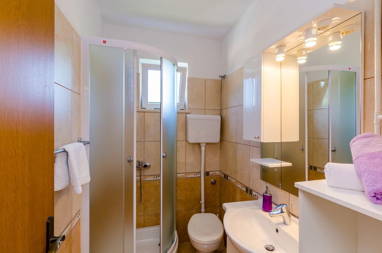 Apartment & Rooms Mazdin Banići المظهر الخارجي الصورة