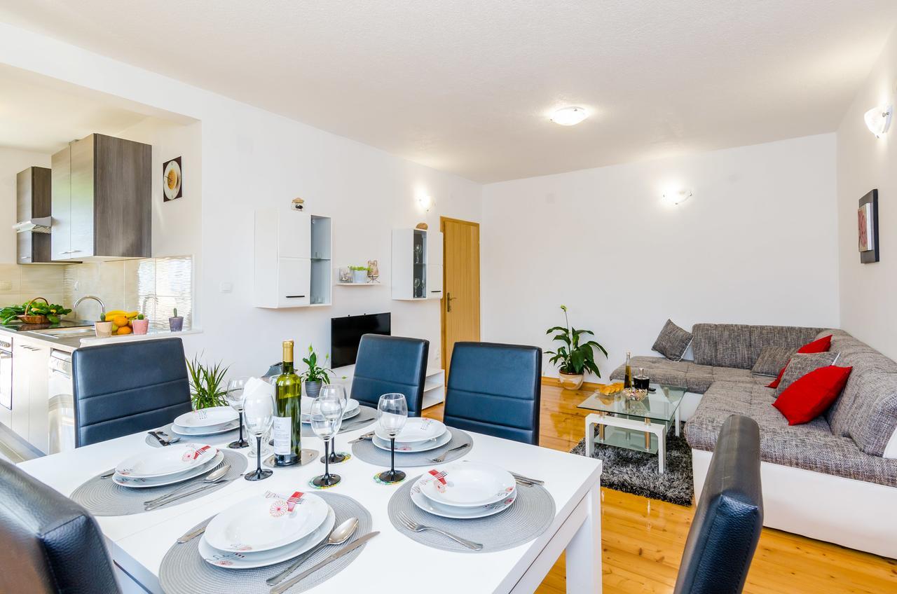 Apartment & Rooms Mazdin Banići المظهر الخارجي الصورة